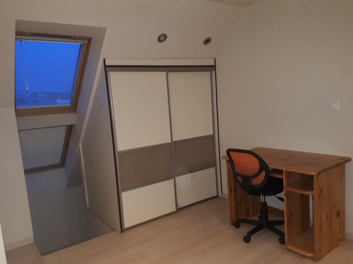 Utulny Apartman V Bratislava 15 المظهر الخارجي الصورة