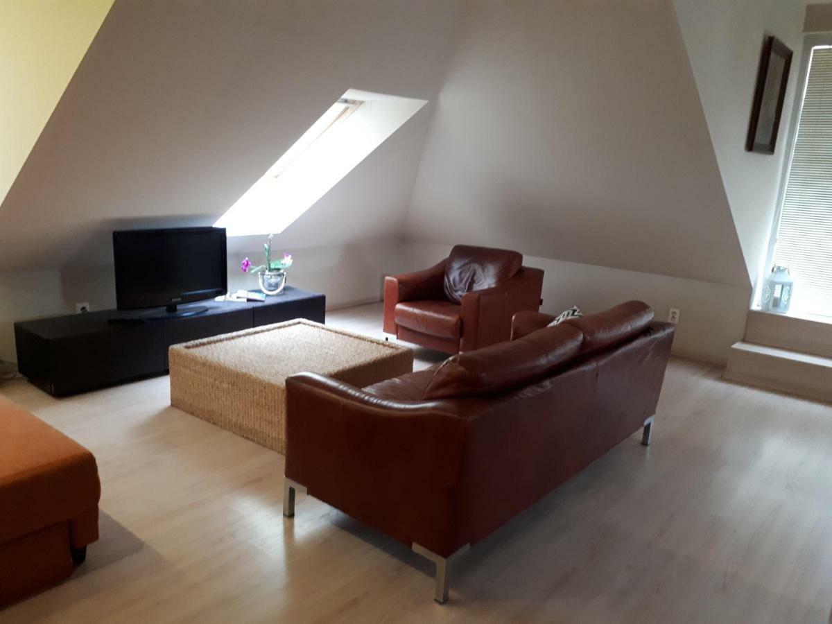 Utulny Apartman V Bratislava 15 المظهر الخارجي الصورة